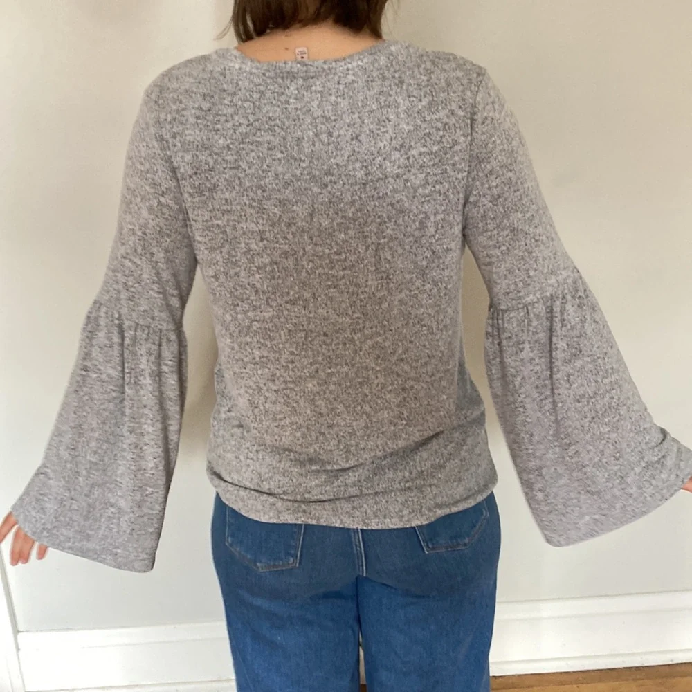 Philosophy Sweater with Bell Sleeves - Picture 4 of 8